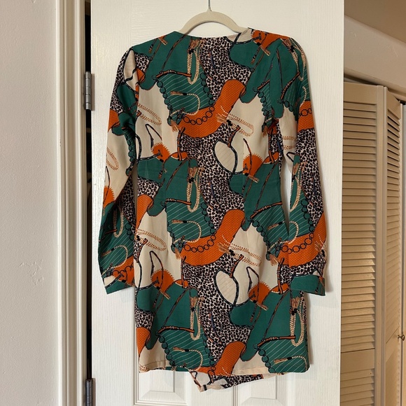 Boohoo - Green/Orange - Satin Chain Print Twist Shift Dress - UK 6/US 2 - NWT - Picture 4 of 12